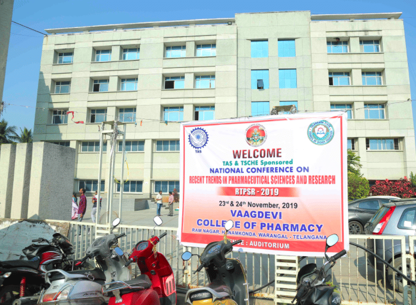 Vaagdevi College of Pharmacy Warangal Academic Building photo 1